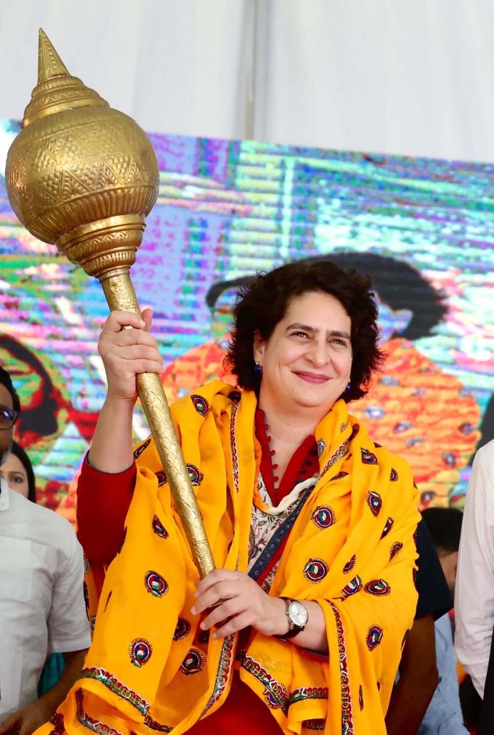 Priyanka Gandhi Vadra, THE END NEWS 
